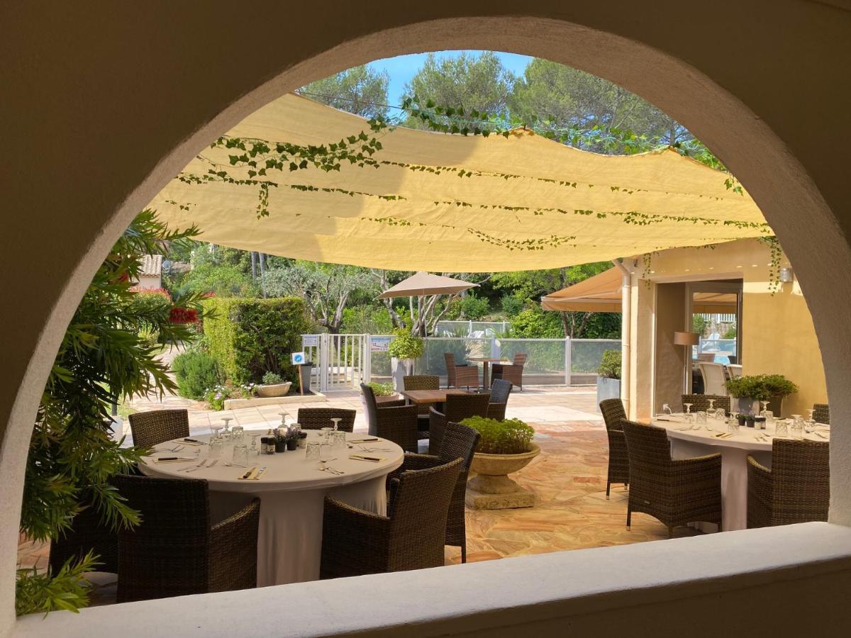 Logis Hostellerie De L'Abbaye Le Thoronet Ngoại thất bức ảnh